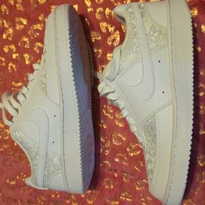 Lace NIKE court Vision Lo